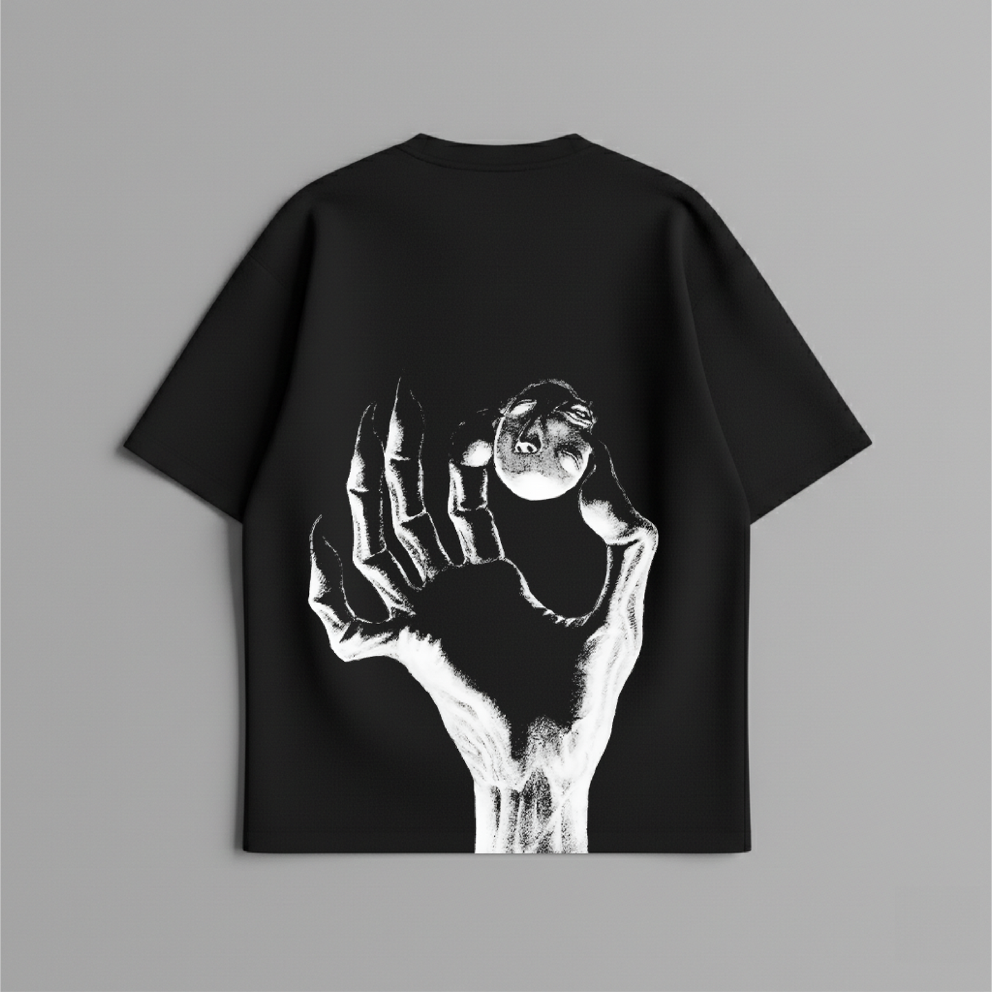 BERSERK OVERSIZED T-SHIRT