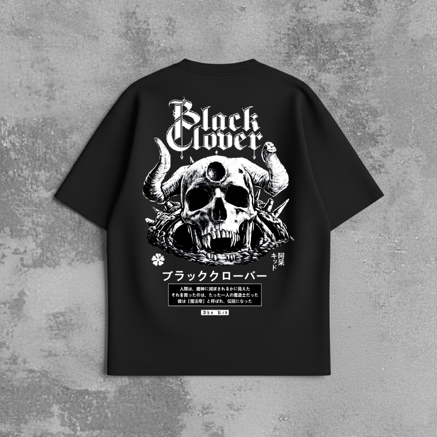 BLACK CLOVER OVERSIZED T-SHIRT